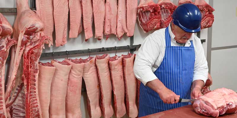 Midland Foods Butcher Butchering meat
